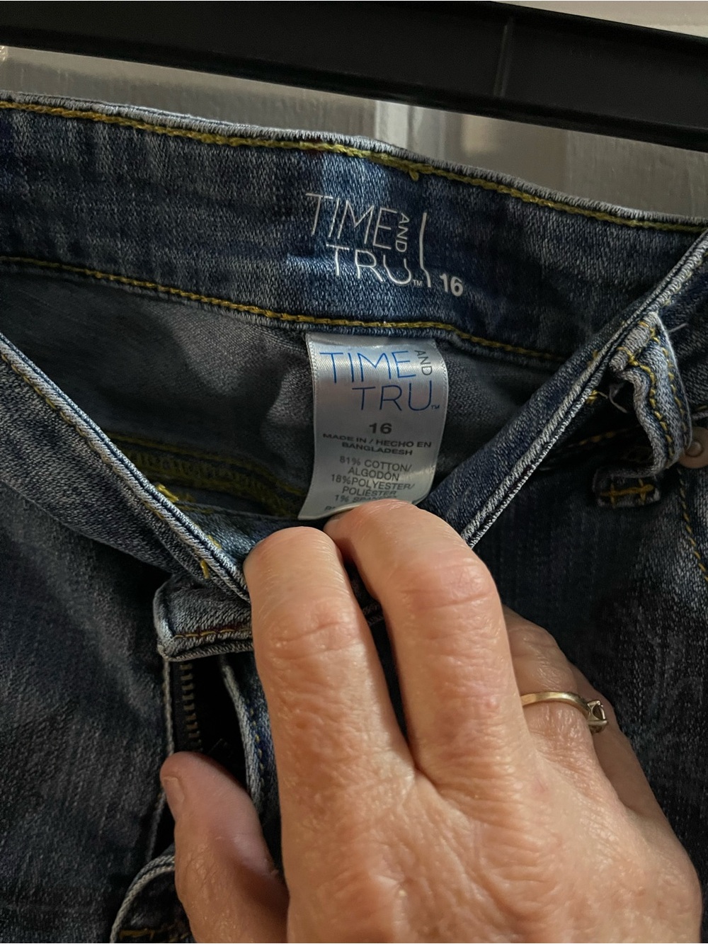Time and Tru Blue Floral Distressed Denim Shorts - Picture 3 of 3